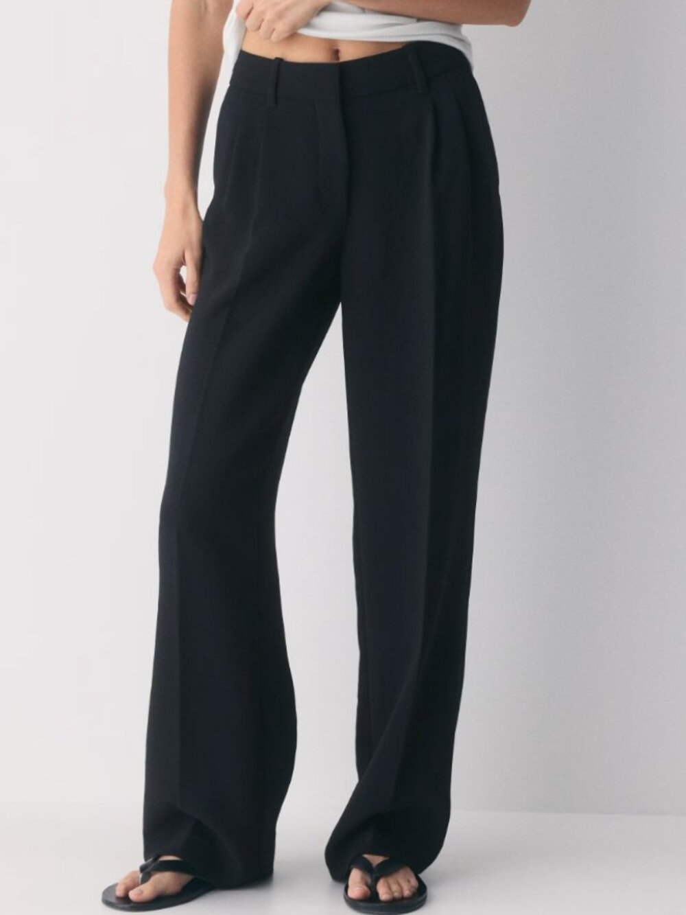 Aritzia The Effortless Pant Lo-Rise - Crepette Size 6